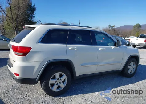 2011 Jeep Grand Cherokee Laredo from USA, damaged, VIN 1J4RR4GG2BC545989